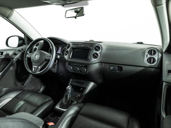 Volkswagen Tiguan I Рестайлинг с пробегом 2016 года, цена 1 589 777 рублей, 67518 км, внедорожник, Автокод Объявления
