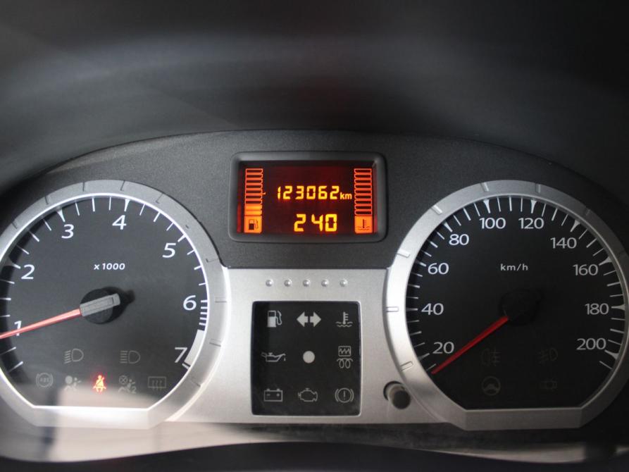 Lada (ВАЗ) Largus I Старый Оскол  - изображение 16
