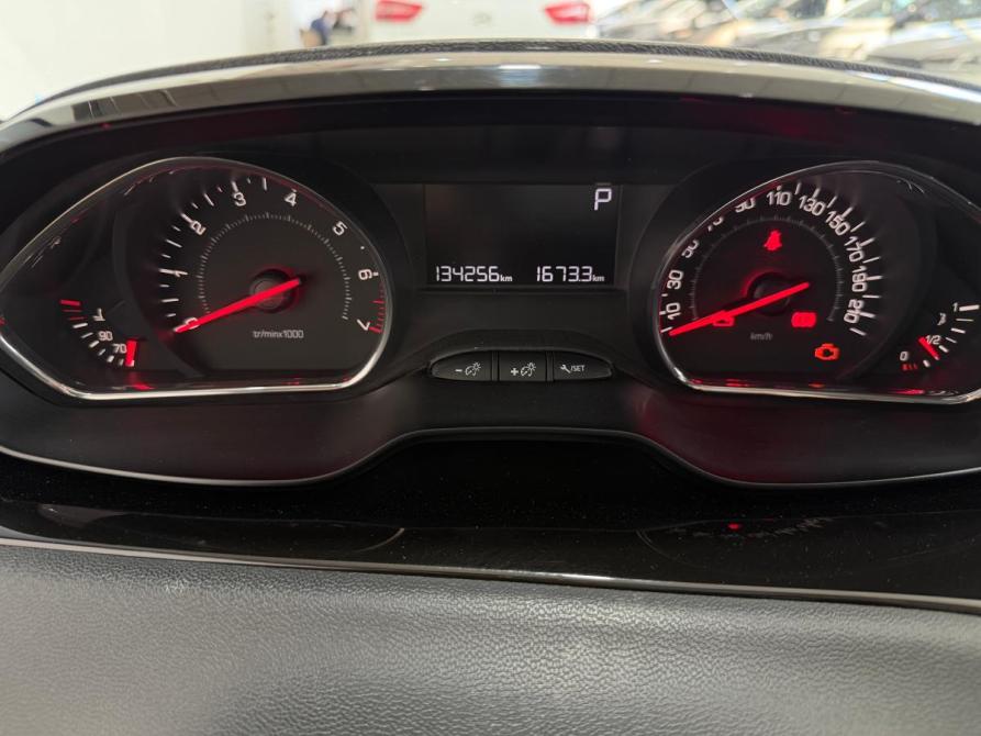 Peugeot 208 I Новороссийск  - изображение 12