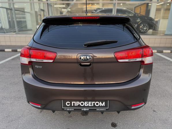 Kia Rio III Рестайлинг с пробегом 2016 года, цена 1 255 000 рублей, 75253 км, хэтчбек, Автокод Объявления