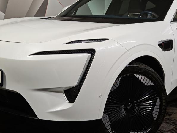 Avatr 11 I с пробегом 2023 года, цена 3 895 000 рублей, 59369 км, внедорожник, Автокод Объявления