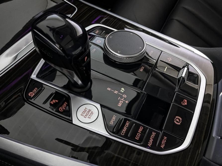 BMW X7 I (G07) Москва  - изображение 21