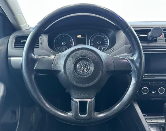 Volkswagen Jetta VI с пробегом 2011 года, цена 1 040 000 рублей, 240000 км, седан, Автокод Объявления