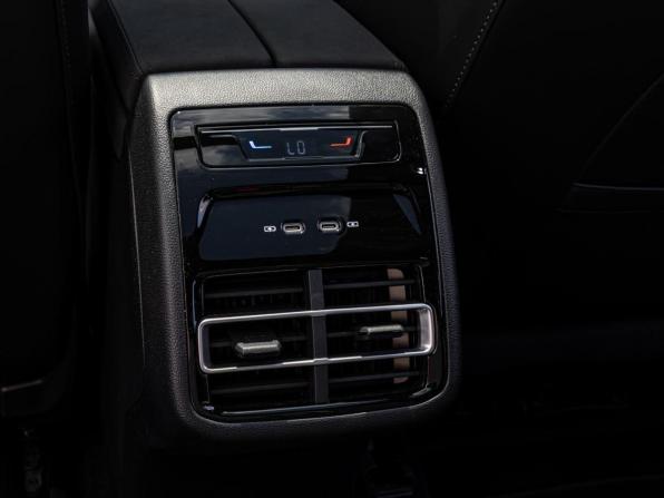 Volkswagen Tiguan III (China Market) с пробегом 2026 года, цена 4 899 000 рублей, 23 км, внедорожник, Автокод Объявления