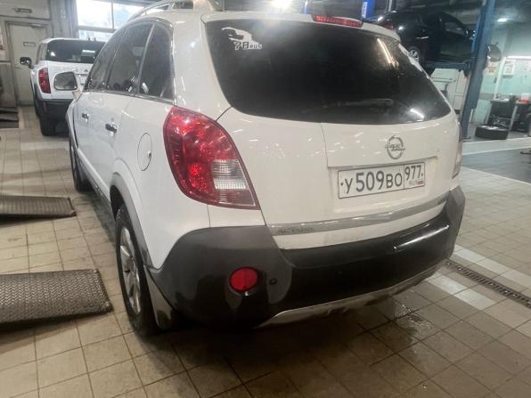 Opel Antara I Рестайлинг с пробегом 2014 года, цена 799 000 рублей, 301538 км, внедорожник, Автокод Объявления