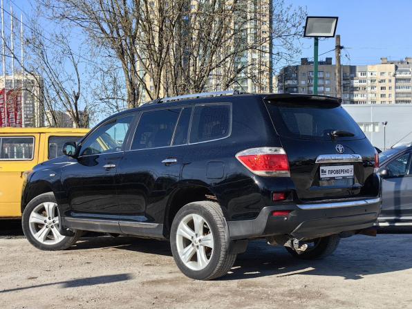 Toyota Highlander II (XU40) Рестайлинг с пробегом 2012 года, цена 1 719 000 рублей, 192532 км, внедорожник, Автокод Объявления