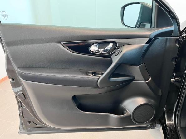 Nissan Qashqai II с пробегом 2014 года, цена 1 320 000 рублей, 203321 км, внедорожник, Автокод Объявления