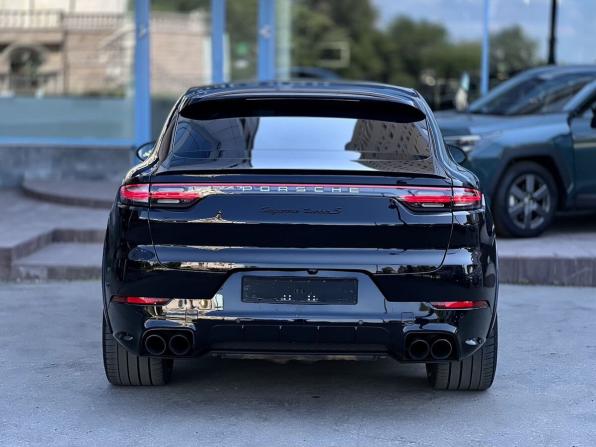 Porsche Cayenne III с пробегом 2019 года, цена 15 490 000 рублей, 86000 км, внедорожник, Автокод Объявления