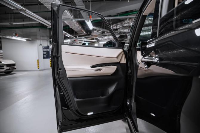 Новый Lexus LM II 2026 года, цена 17 100 000 рублей, минивэн, Автокод Объявления