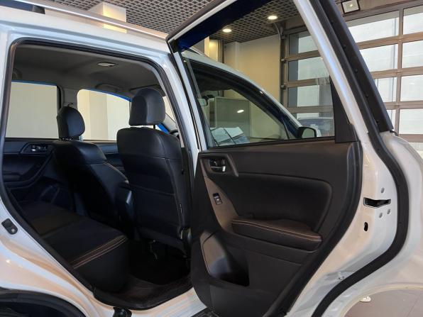Subaru Forester IV Рестайлинг с пробегом 2015 года, цена 1 889 000 рублей, 165721 км, внедорожник, Автокод Объявления