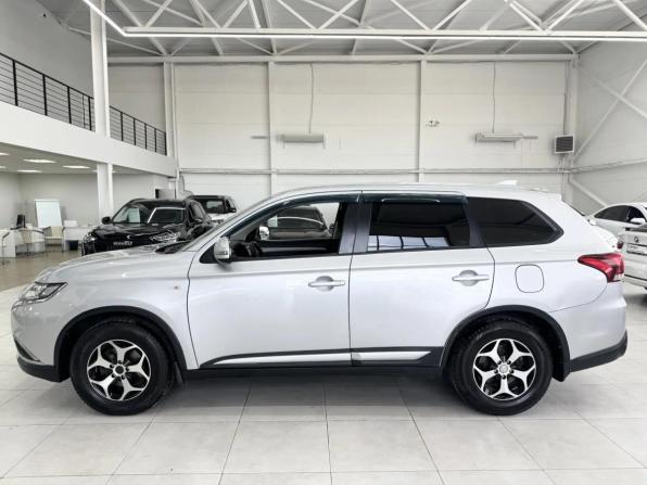 Mitsubishi Outlander III Рестайлинг 3 с пробегом 2018 года, цена 1 949 000 рублей, 101500 км, внедорожник, Автокод Объявления
