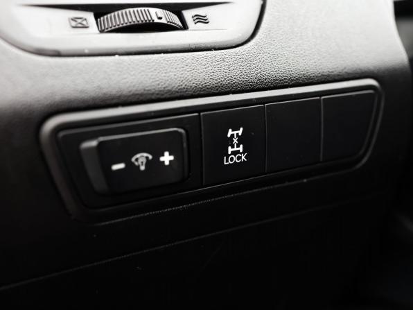 Hyundai ix35 I с пробегом 2012 года, цена 1 499 000 рублей, 148500 км, внедорожник, Автокод Объявления