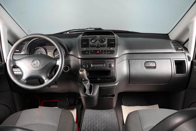 Mercedes-Benz Vito II (W639) Рестайлинг с пробегом 2014 года, цена 2 349 000 рублей, 388093 км, минивэн, Автокод Объявления