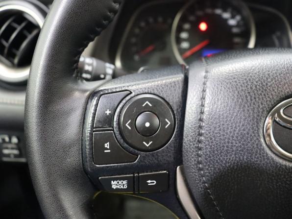 Toyota RAV4 IV (XA40) с пробегом 2015 года, цена 1 830 000 рублей, 107791 км, внедорожник, Автокод Объявления