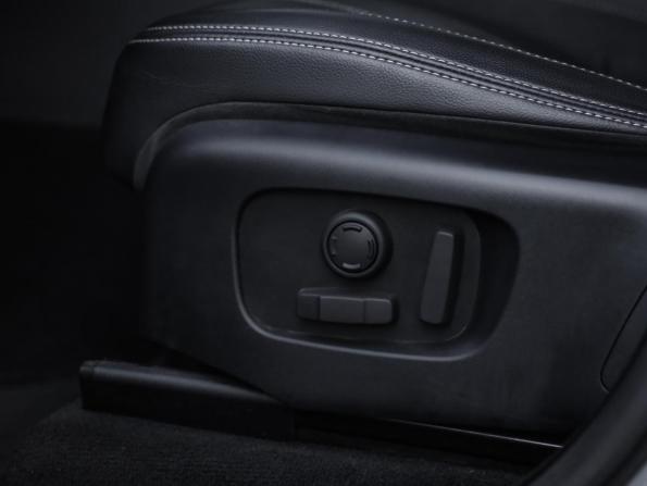 Land Rover Range Rover Velar I с пробегом 2019 года, цена 3 990 000 рублей, 99301 км, внедорожник, Автокод Объявления