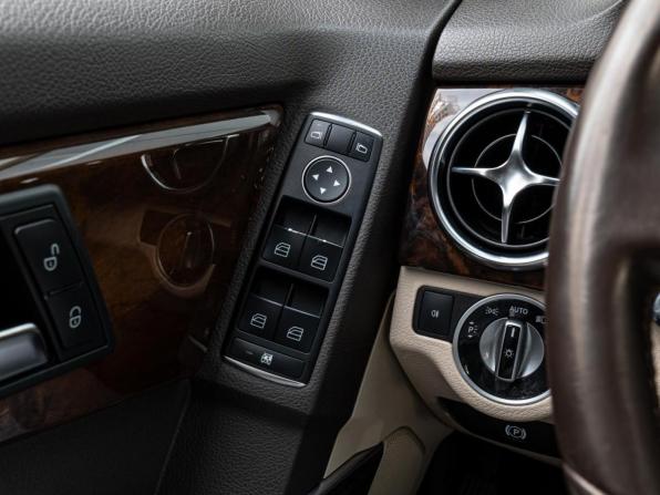 Mercedes-Benz GLK-Класс I (X204) Рестайлинг с пробегом 2014 года, цена 1 849 000 рублей, 179532 км, внедорожник, Автокод Объявления