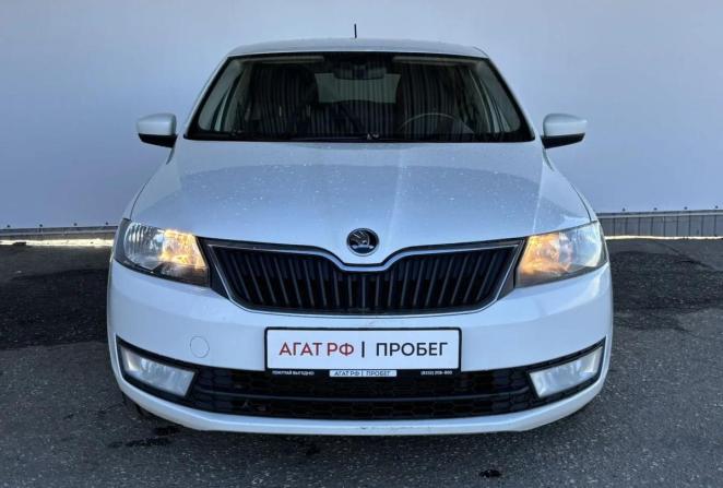 Skoda Rapid I с пробегом 2017 года, цена 895 000 рублей, 242943 км, лифтбек, Автокод Объявления