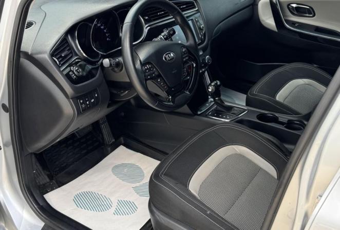 Kia Ceed II Рестайлинг с пробегом 2018 года, цена 1 470 000 рублей, 176982 км, хэтчбек, Автокод Объявления