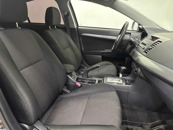 Mitsubishi Lancer X Рестайлинг с пробегом 2011 года, цена 674 000 рублей, 194827 км, седан, Автокод Объявления