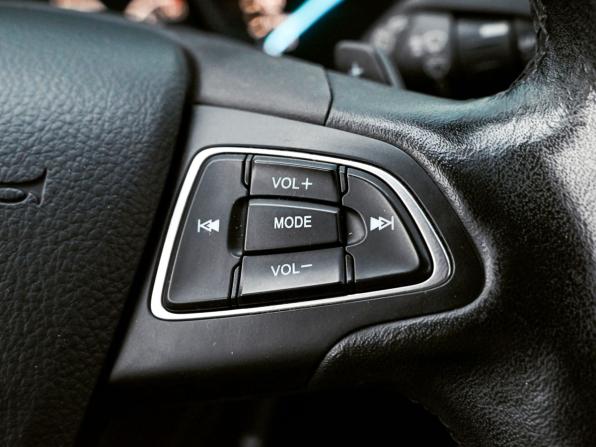 Ford Kuga II Рестайлинг с пробегом 2018 года, цена 1 220 000 рублей, 236227 км, внедорожник, Автокод Объявления