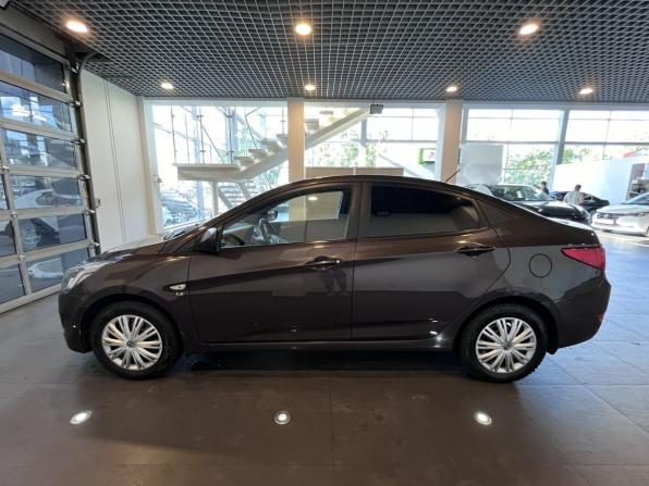 Hyundai Solaris I Рестайлинг с пробегом 2016 года, цена 1 336 000 рублей, 106000 км, седан, Автокод Объявления