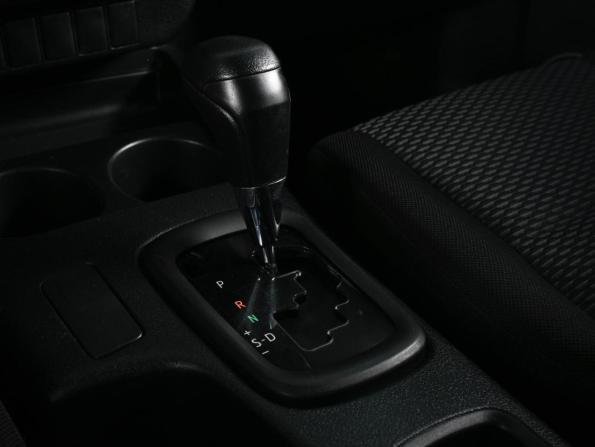 Toyota Hilux VIII Рестайлинг 2 с пробегом 2022 года, цена 3 999 000 рублей, 180051 км, offers.body_type.unknown, Автокод Объявления