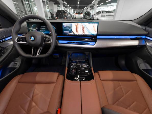 BMW 5 серии VIII (G60/G61/G68) с пробегом 2025 года, цена 8 450 000 рублей, 8845 км, седан, Автокод Объявления