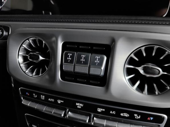 Mercedes-Benz G-Класс AMG II (W463) с пробегом 2024 года, цена 23 300 000 рублей, 22086 км, внедорожник, Автокод Объявления