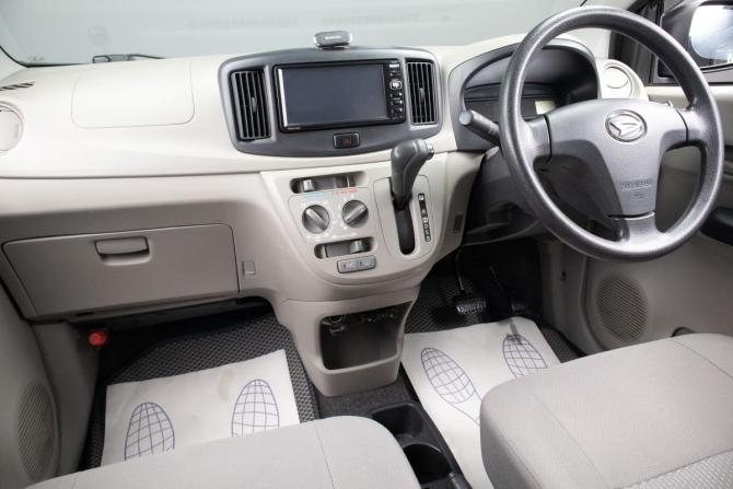 Daihatsu Mira e:S I Рестайлинг с пробегом 2015 года, цена 599 000 рублей, 100962 км, хэтчбек, Автокод Объявления