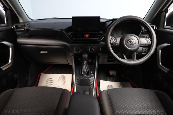 Toyota Raize I с пробегом 2020 года, цена 1 649 000 рублей, 66000 км, внедорожник, Автокод Объявления