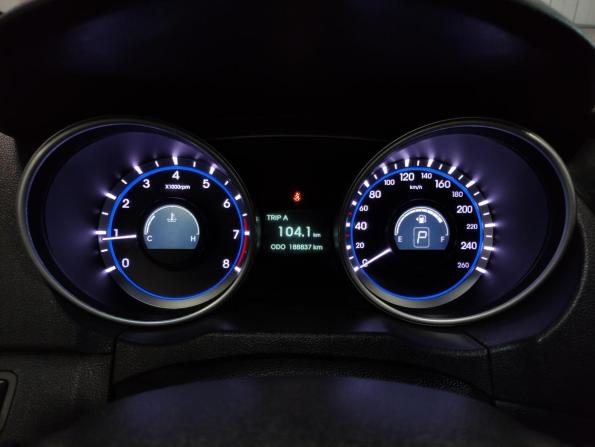 Hyundai Sonata VI (YF) с пробегом 2011 года, цена 1 080 000 рублей, 188831 км, седан, Автокод Объявления