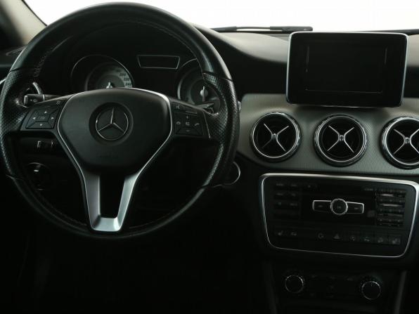 Mercedes-Benz GLA I (X156) с пробегом 2015 года, цена 1 754 000 рублей, 153306 км, внедорожник, Автокод Объявления
