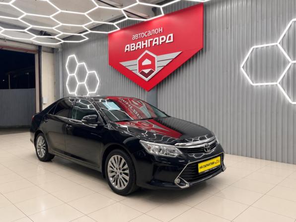 Toyota Camry VII (XV50) Рестайлинг 2 с пробегом 2018 года, цена 2 350 000 рублей, 157863 км, седан, Автокод Объявления