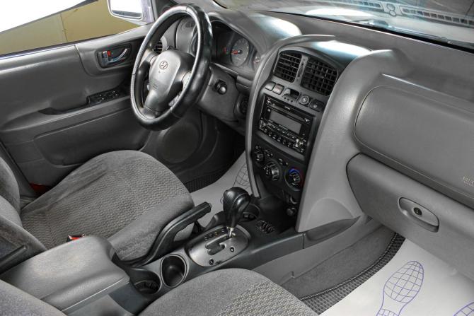 Hyundai Santa Fe I с пробегом 2004 года, цена 599 000 рублей, 199122 км, внедорожник, Автокод Объявления