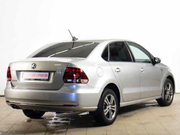 Volkswagen Polo V Рестайлинг с пробегом 2019 года, цена 1 449 000 рублей, 69673 км, седан, Автокод Объявления