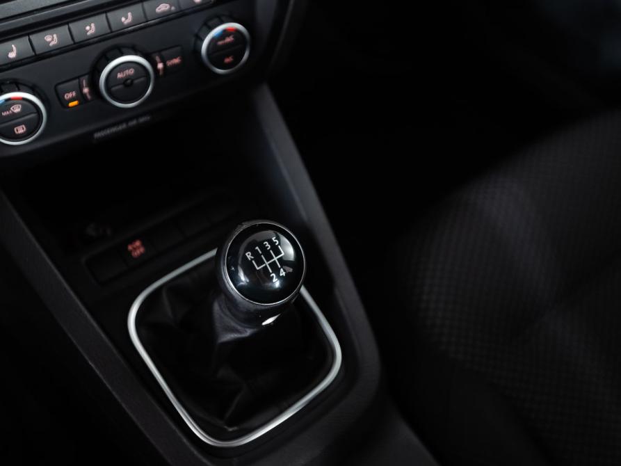 Volkswagen Jetta VI Челябинск  - изображение 13