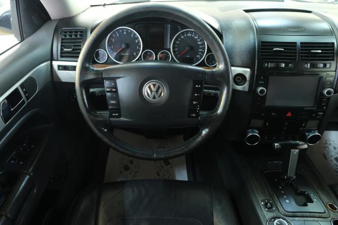 Volkswagen Touareg I Рестайлинг с пробегом 2008 года, цена 1 099 000 рублей, 209000 км, внедорожник, Автокод Объявления