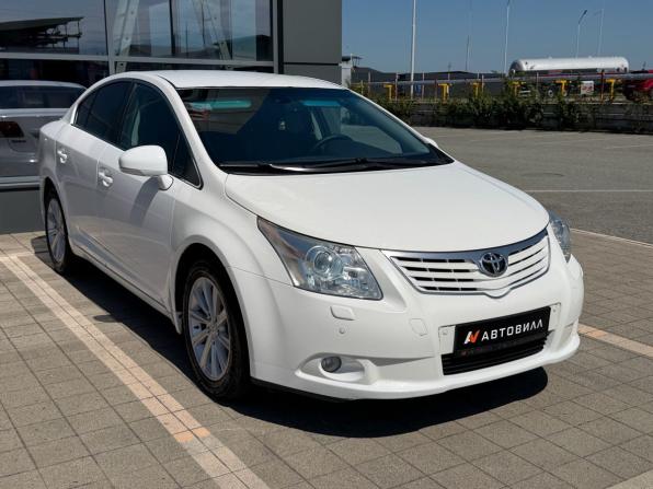 Toyota Avensis III Рестайлинг с пробегом 2011 года, цена 1 350 000 рублей, 189581 км, седан, Автокод Объявления