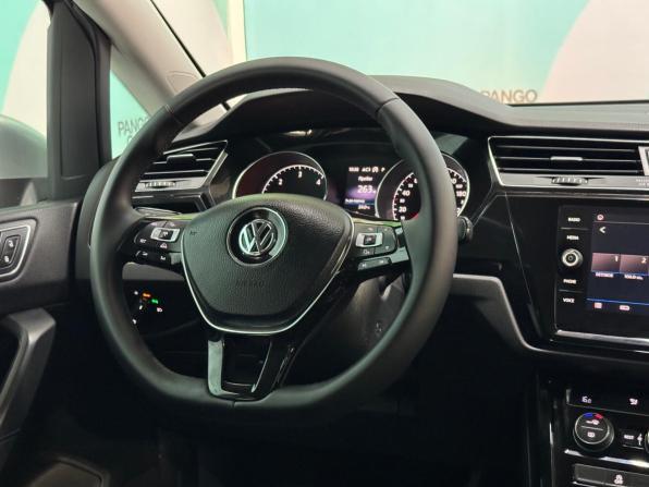 Volkswagen Touran II с пробегом 2018 года, цена 1 720 000 рублей, 151787 км, минивэн, Автокод Объявления