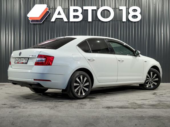 Skoda Octavia III (A7) Рестайлинг с пробегом 2019 года, цена 1 699 000 рублей, 90584 км, лифтбек, Автокод Объявления