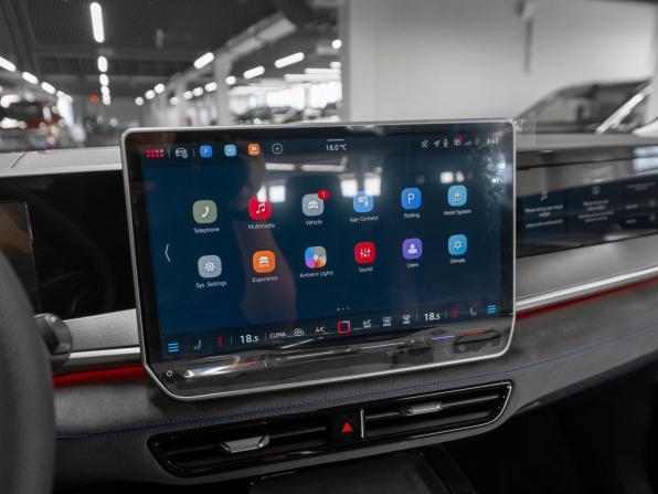 Volkswagen Tavendor I Рестайлинг с пробегом 2026 года, цена 6 100 000 рублей, 50 км, внедорожник, Автокод Объявления