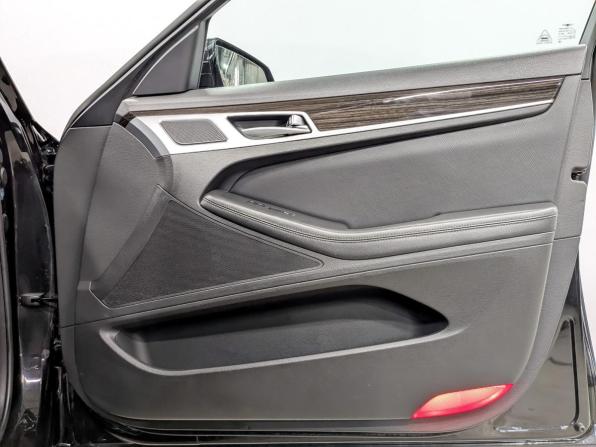 Genesis G80 I с пробегом 2018 года, цена 1 950 000 рублей, 173181 км, седан, Автокод Объявления