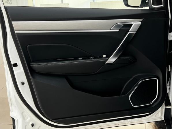Geely Coolray I с пробегом 2023 года, цена 1 890 000 рублей, 60180 км, внедорожник, Автокод Объявления