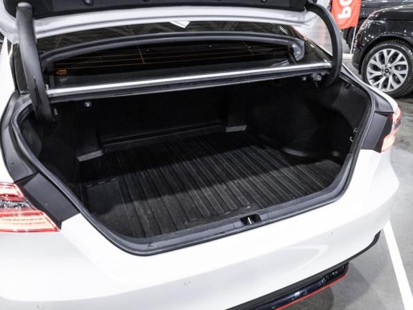 Toyota Camry VIII (XV70) Рестайлинг с пробегом 2021 года, цена 3 499 700 рублей, 65000 км, седан, Автокод Объявления