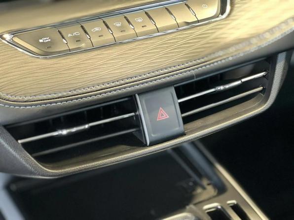 Haval Jolion I Рестайлинг с пробегом 2024 года, цена 1 895 000 рублей, 23635 км, внедорожник, Автокод Объявления