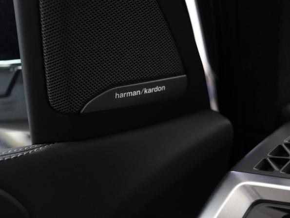 BMW X7 I (G07) Рестайлинг с пробегом 2025 года, цена 15 990 000 рублей, 5834 км, внедорожник, Автокод Объявления