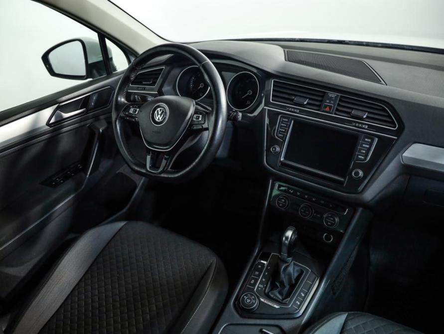 Volkswagen Tiguan II Санкт-Петербург  - изображение 9