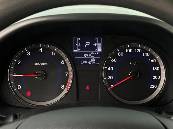 Hyundai Solaris I Рестайлинг с пробегом 2016 года, цена 1 149 000 рублей, 125400 км, седан, Автокод Объявления
