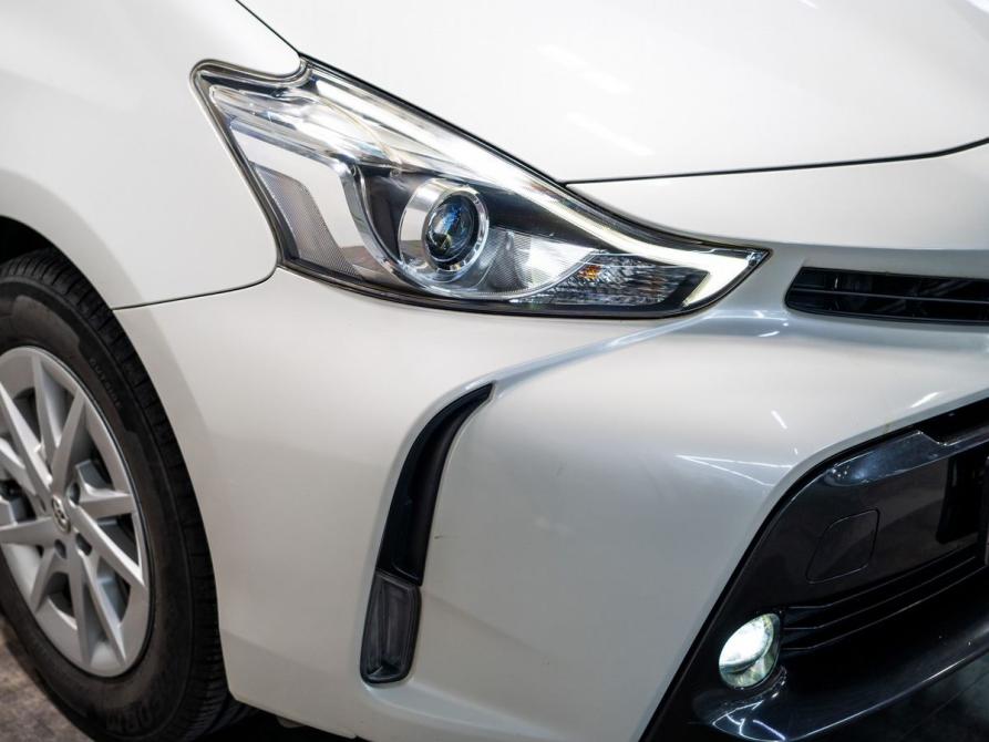Toyota Prius Alpha I (ZVW40/41) Рестайлинг Чита  - изображение 17