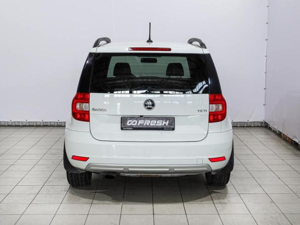 Skoda Yeti I Рестайлинг с пробегом 2017 года, цена 1 299 000 рублей, 143160 км, внедорожник, Автокод Объявления